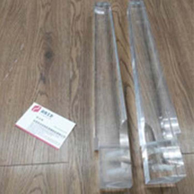 玻璃凳子腳
